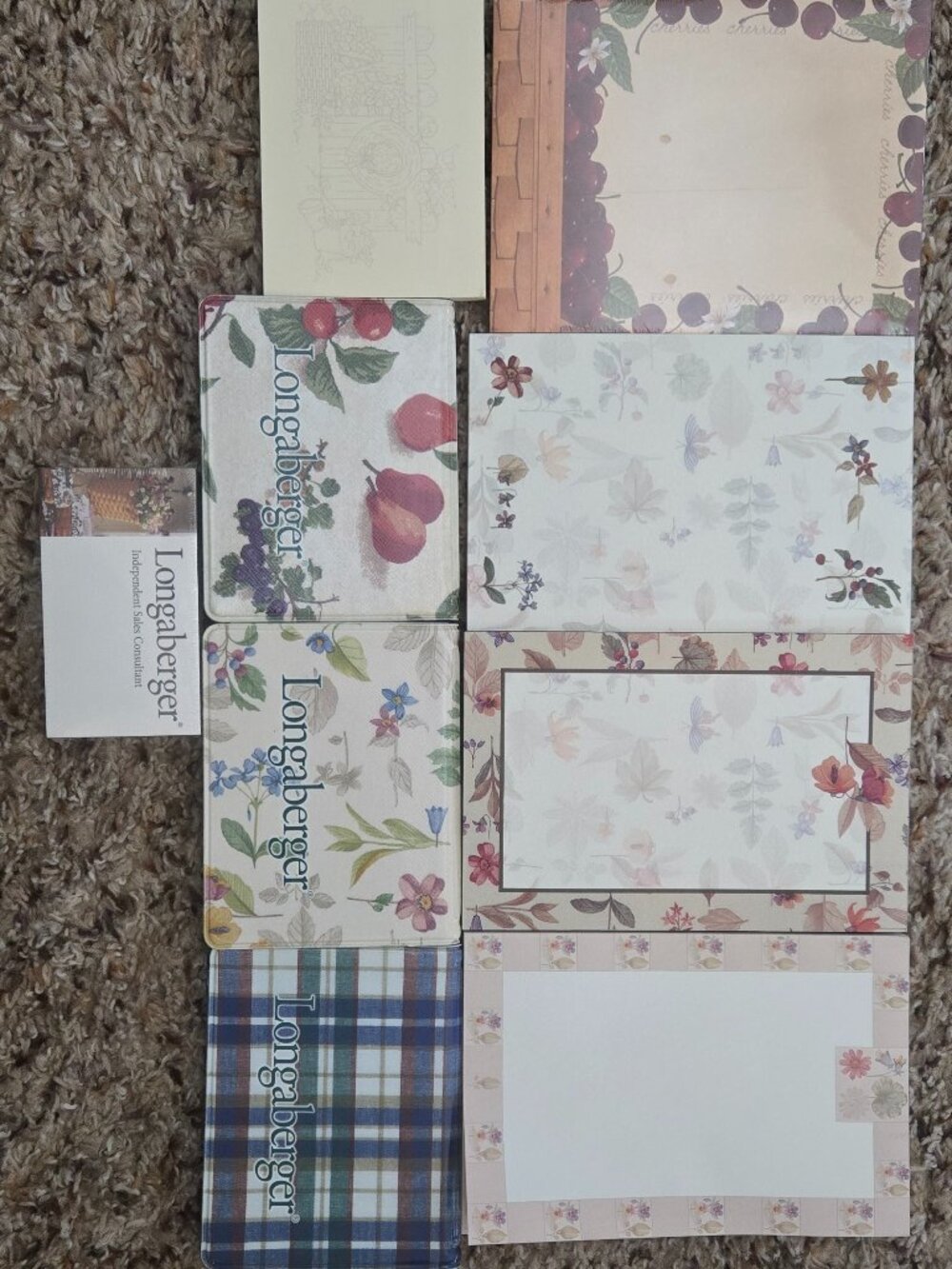 Longaberger Post-It Note Pad Holder and Notepads